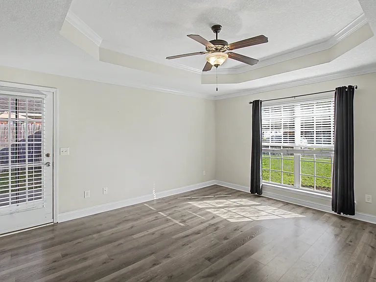 225 Augusta Way — Photo 5