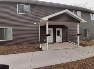 1707 1st Ave N #A, Grand Forks, ND 58203