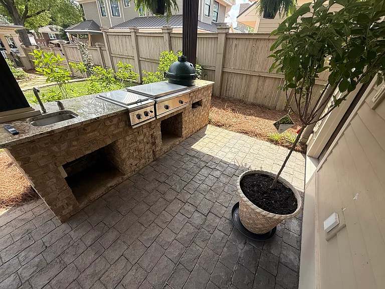 419 N Walnut St #A — Photo 6