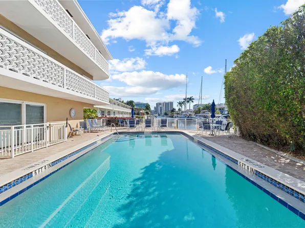 3220 Bayview Dr APT 302, Fort Lauderdale, FL 33306