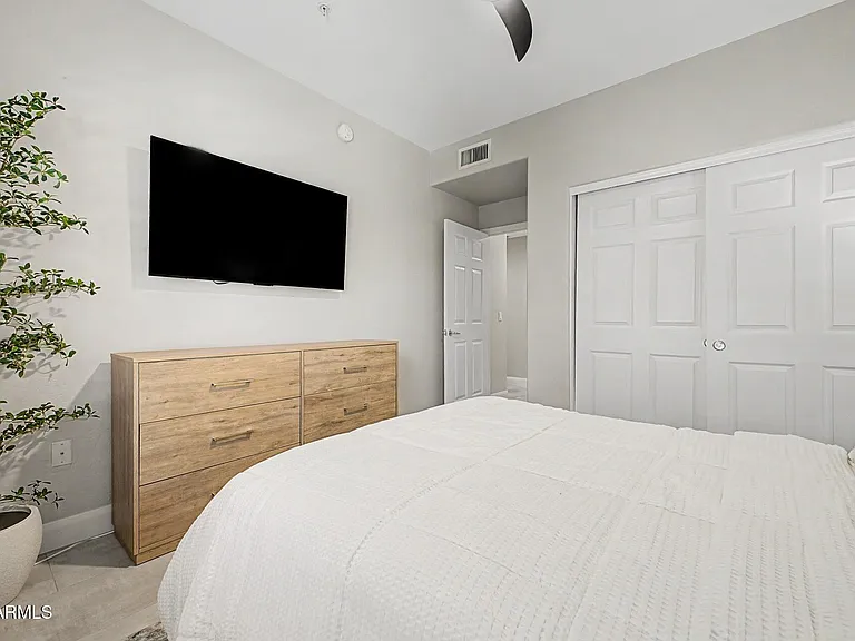20121 N 76th St #1019 — Photo 24