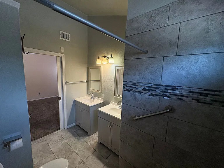 7118 Golden Hawk Dr — Photo 21