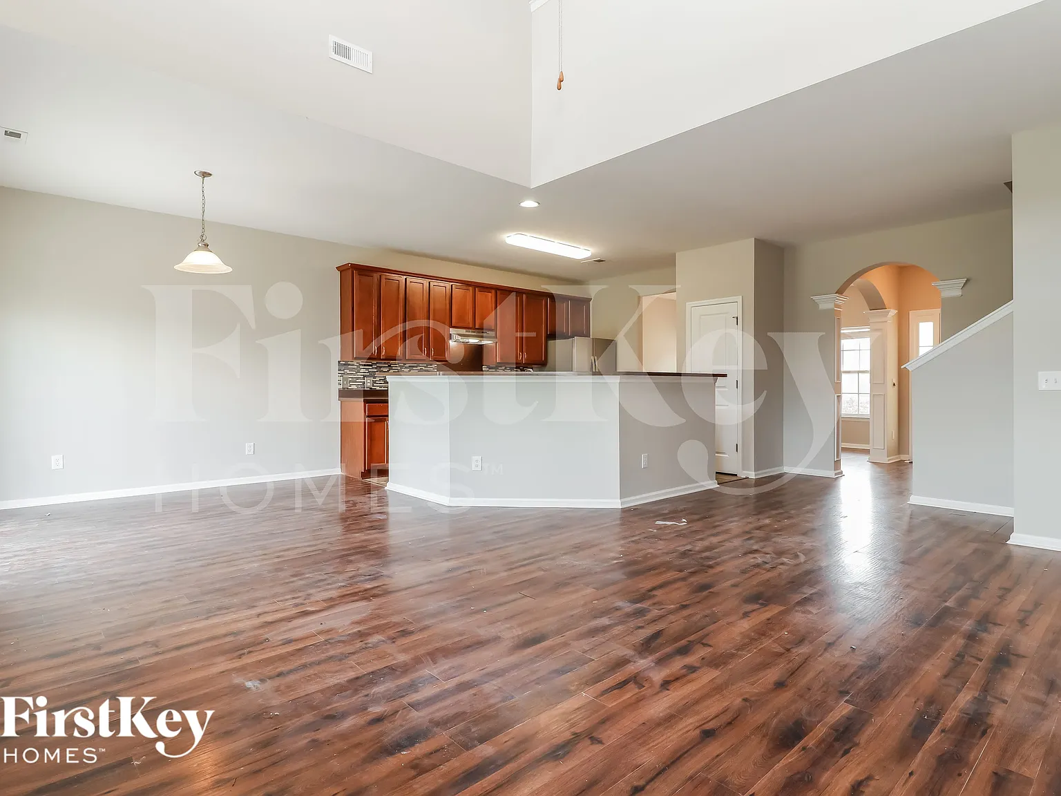 4 bed, 2.5 bath, 2100 sqft, $2,510 — Photo 4