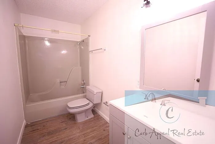 900 New Hope Ln #A — Photo 20