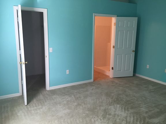 3rd image of 120 Spoonbill Ct