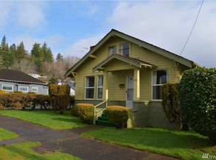 1043 Water St, Raymond, WA 98577