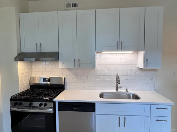 1629 N Kimball Ave APT 2R, Chicago, IL 60647