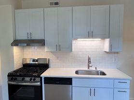 1629 N Kimball Ave, Chicago, IL