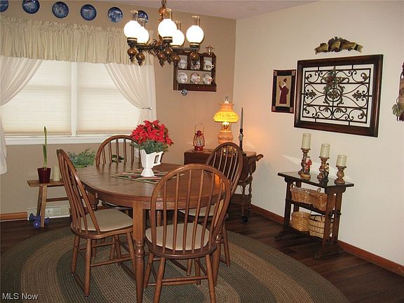 4th image of 1315 Mirheath Dr