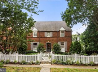 3354 Stephenson Pl NW, Washington, DC 20015