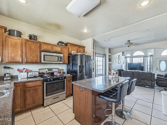 5th image of 10482 Bain Pl