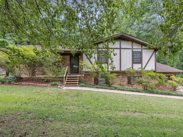 6832 Deerwood Dr, Harrison, TN 37341