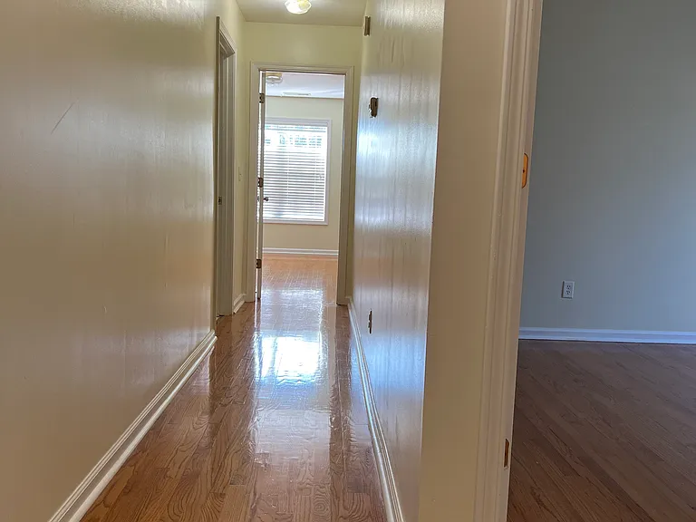 1315 Chandler Ridge Dr — Photo 13