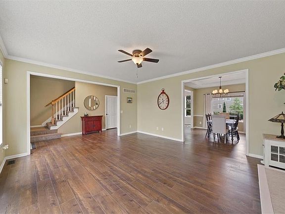 4th image of 21420 W 47th Ct