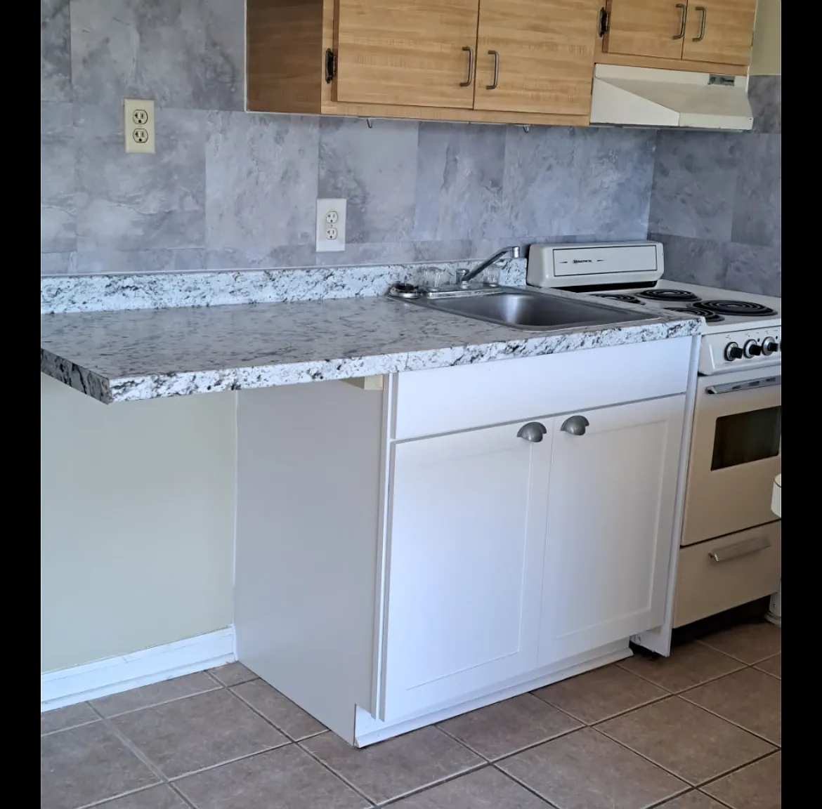 Studio, 336 sqft, $990 — Photo 1
