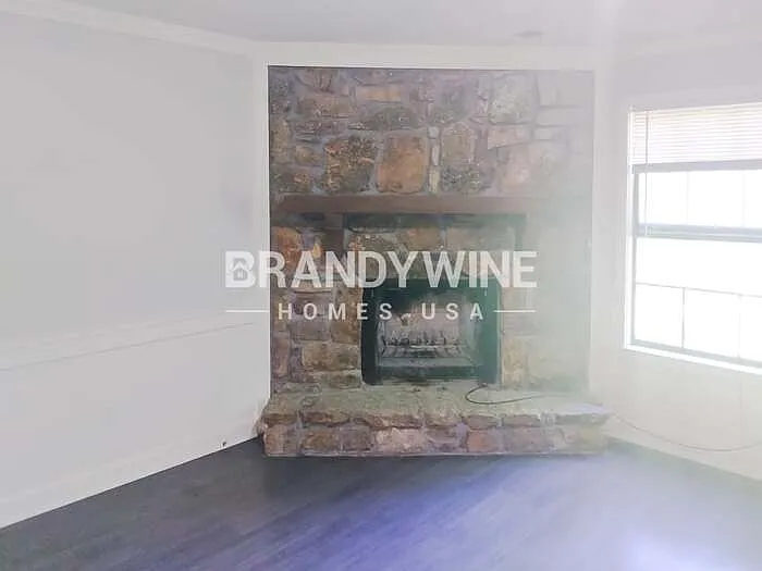 4527 Hickory Branch Dr — Photo 2