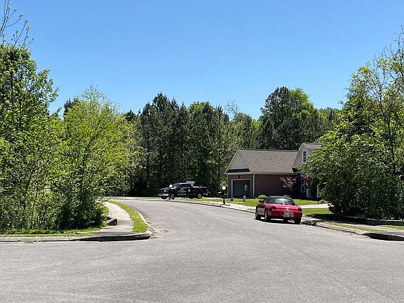 3rd image of 710 Mystic Brook Ct