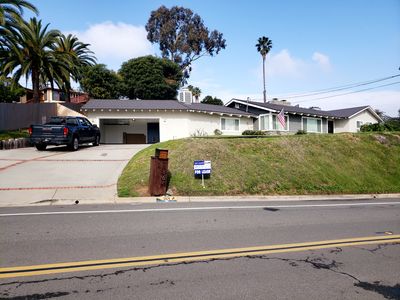1864 Laurel Rd, Oceanside, CA, 92054