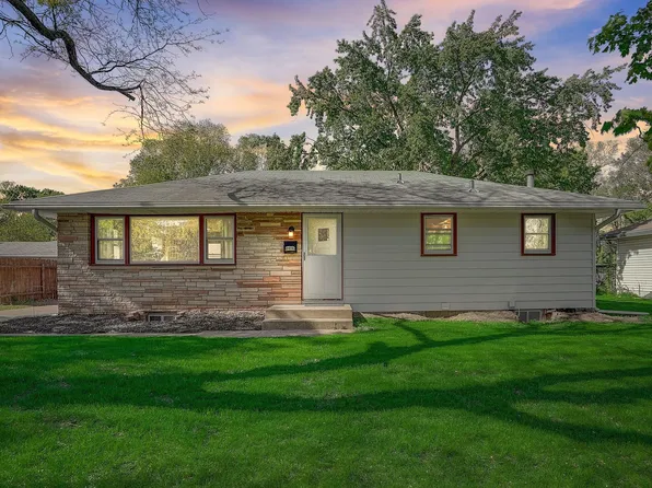 4406 66th Ave N, Brooklyn Center, MN 55429