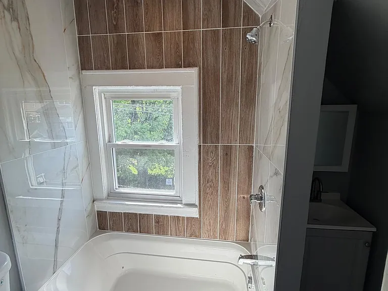 192 Mapes Ave #1375 — Photo 4
