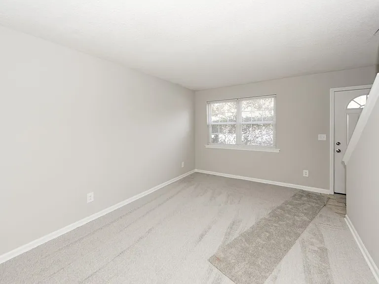 1305 Mathis Ferry Rd — Photo 10