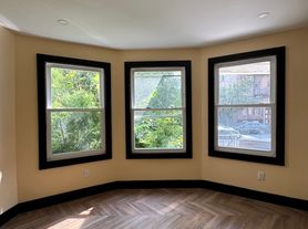 281-283 Monticello Ave