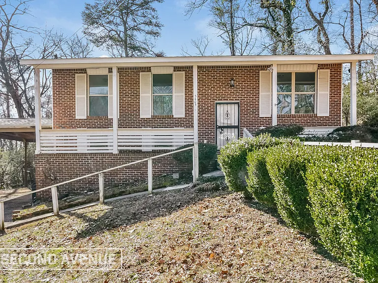 5403 Wesley Dr — Photo 1