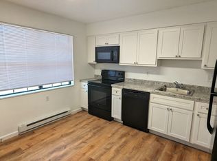 1026 N Christina Ave #C, Union, MO 63084