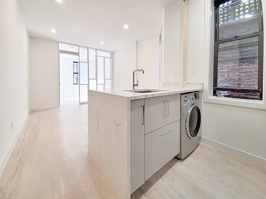 Rented by Citified Realty Group LLC | media 2