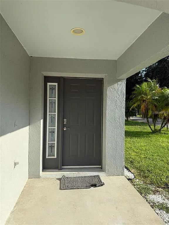 4 bed, 3.0 bath, 1546 sqft, $2,300 — Photo 2
