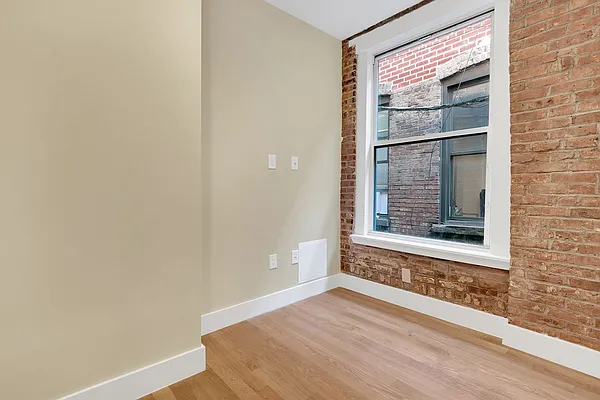 Rented by Cooper & Cooper Real Estate | media 12