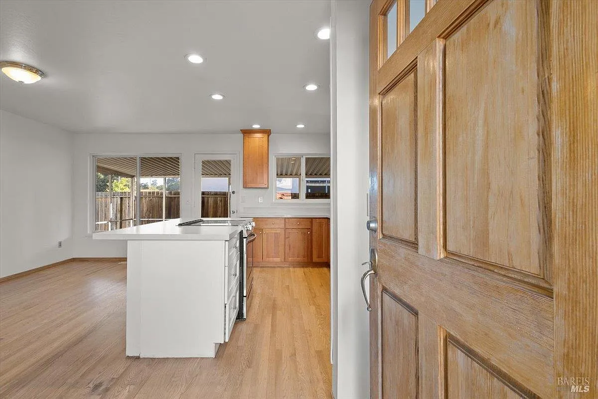 171 Alma Avenue - Photo 6