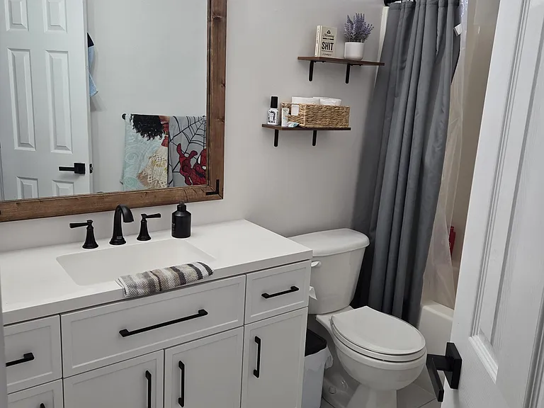 423 Spring Dr — Photo 10