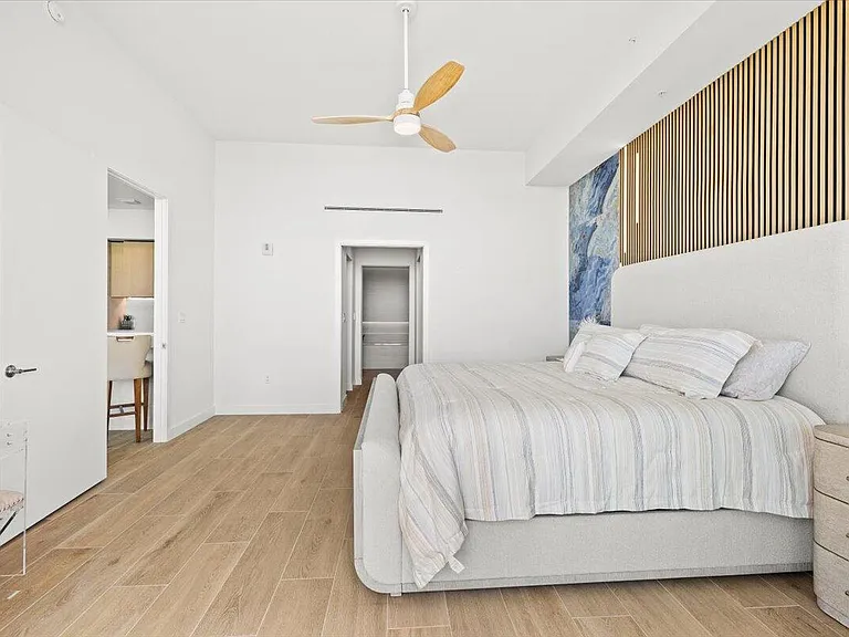 900 N Ocean Blvd #305 — Photo 23