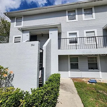 Building Photo - 7141 E Bank Dr #7141