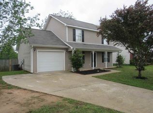 135 Larkspur Ln, Bonaire, GA 31005