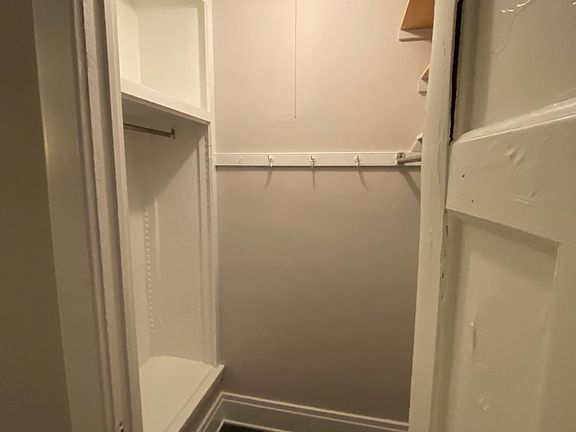 5th image of 565 Auburn Ave #2