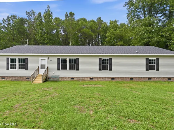 662 Hallsville Rd, Beulaville, NC 28518
