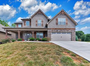8803 Samuel Andrew Ln, Knoxville, TN 37922