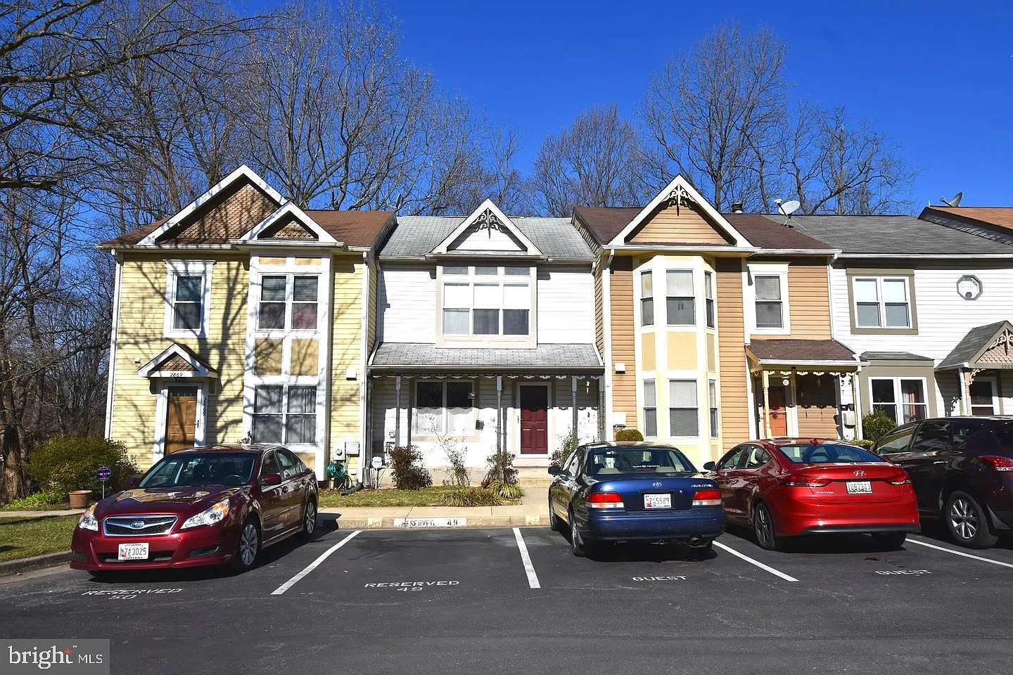 3 bed, 3.5 bath, 1800 sqft, $2,500 — Photo 1