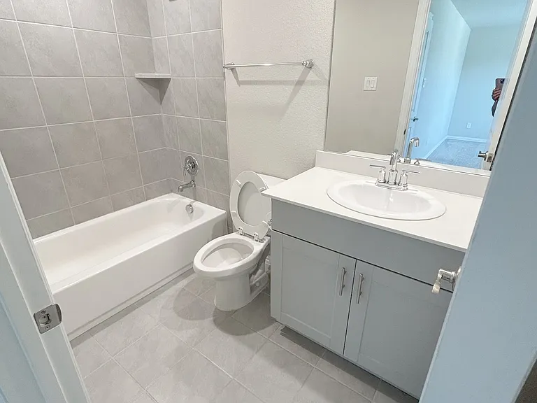 212 Stonebrook Trl — Photo 26