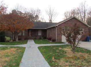 709 Azalea Ln, China Grove, NC 28023