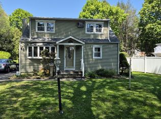 83 Toms Rd, Stamford, CT 06906