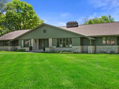 9011 West Meadow LANE, Franklin, WI, 53132