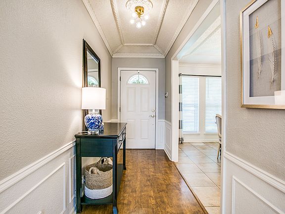 7327-rustic-valley-dr-dallas-tx-High-Res-2.jpg