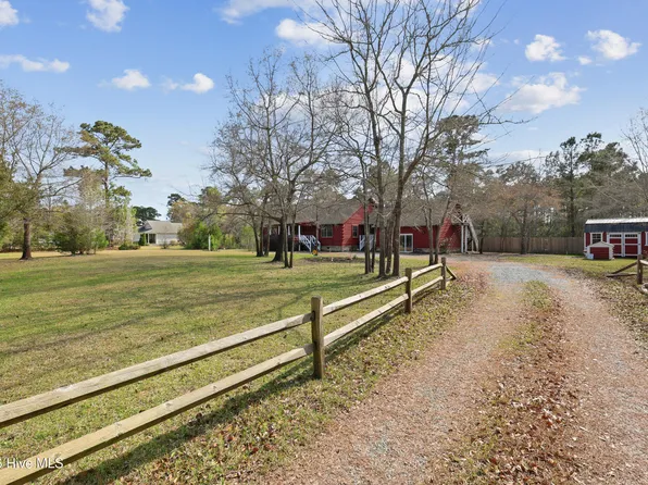 317 Kemper Road, Hampstead, NC 28443