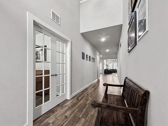 2nd image of 5107 Bellhurst Dr