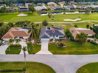 28383 Las Palmas Cir, Bonita Springs, FL 34135