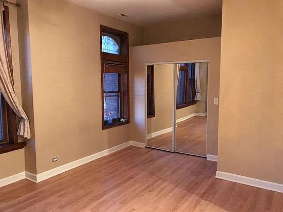 liv room with closet