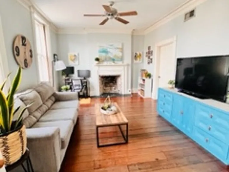 227 W Broughton St #3 — Photo 26